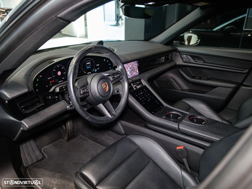 Porsche Taycan Standard - 21