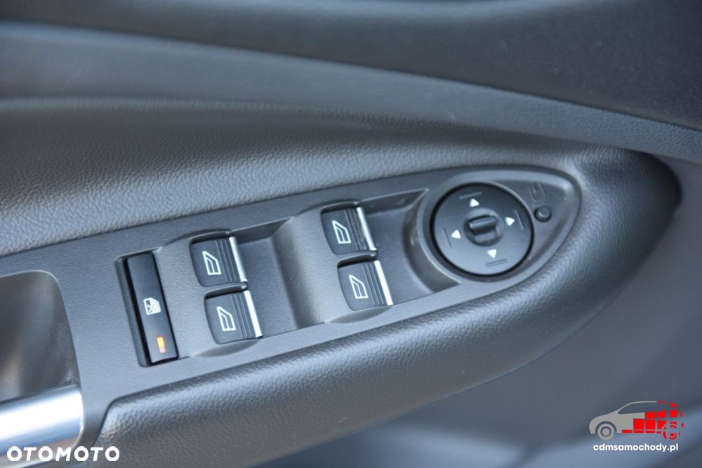 Ford Kuga - 16