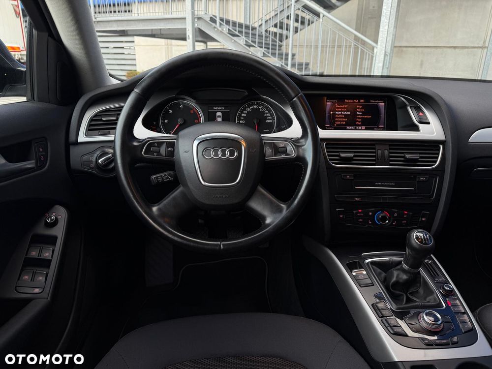Audi A4 Allroad 2.0 TDI Quattro - 27