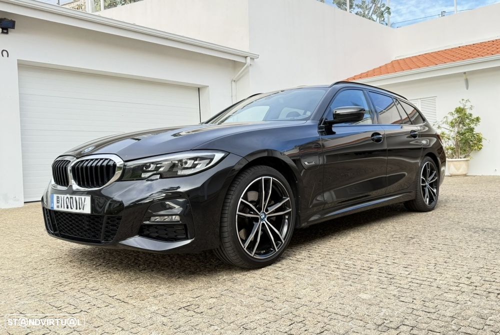 BMW 320 e Pack Desportivo M Auto - 12