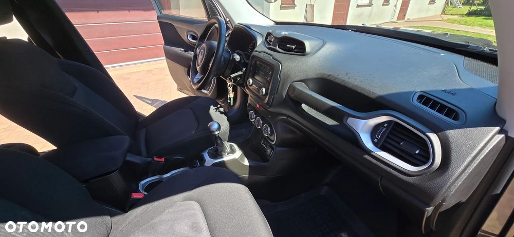 Jeep Renegade - 4