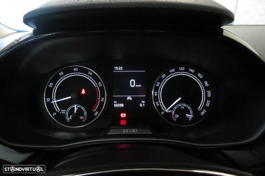Skoda Fabia 1.0 MPI Ambition - 21