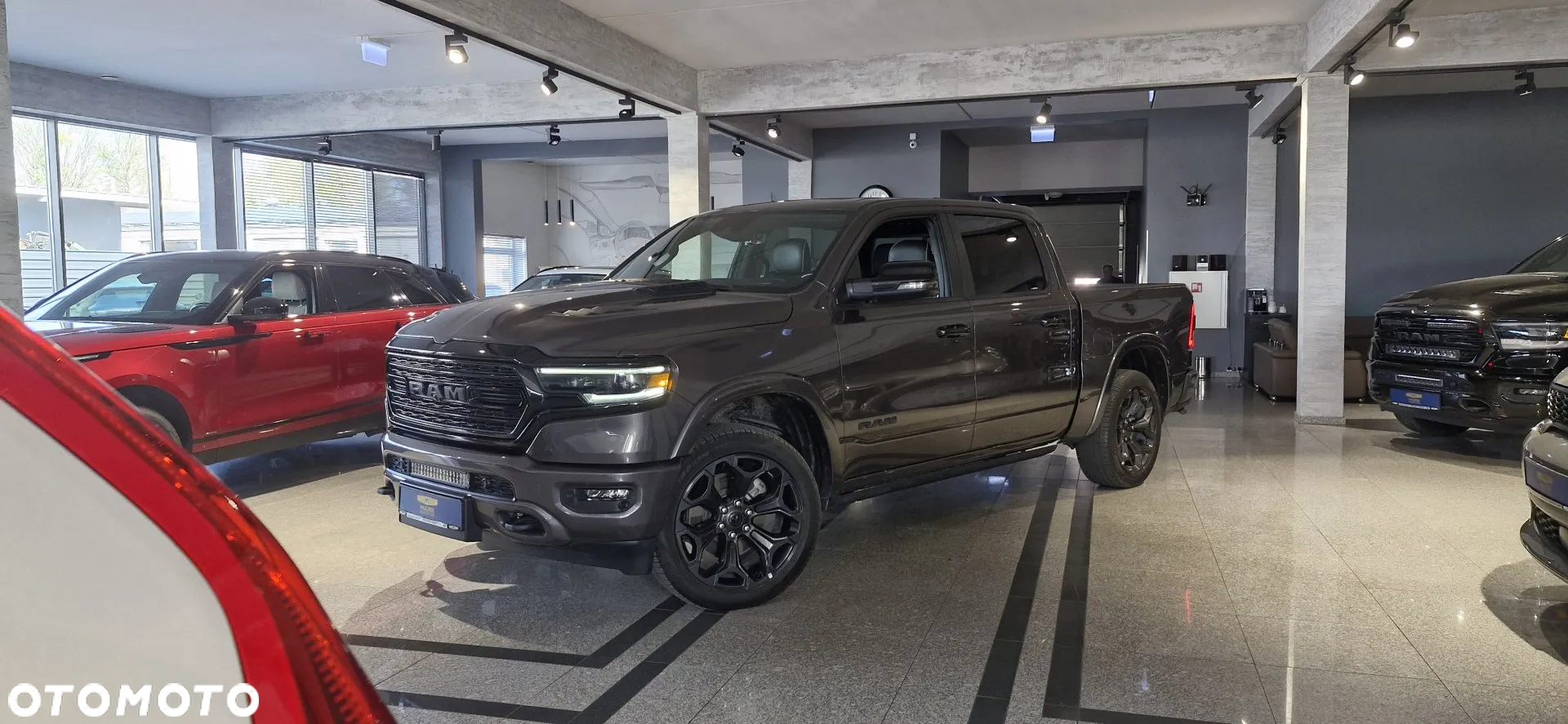 RAM 1500 Crew Cab Limited - 9