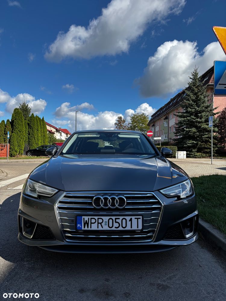 Audi A4 Limousine