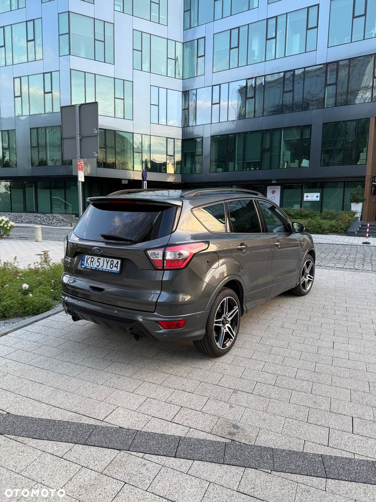 Ford Kuga 1.5 EcoBoost FWD ST-Line - 6