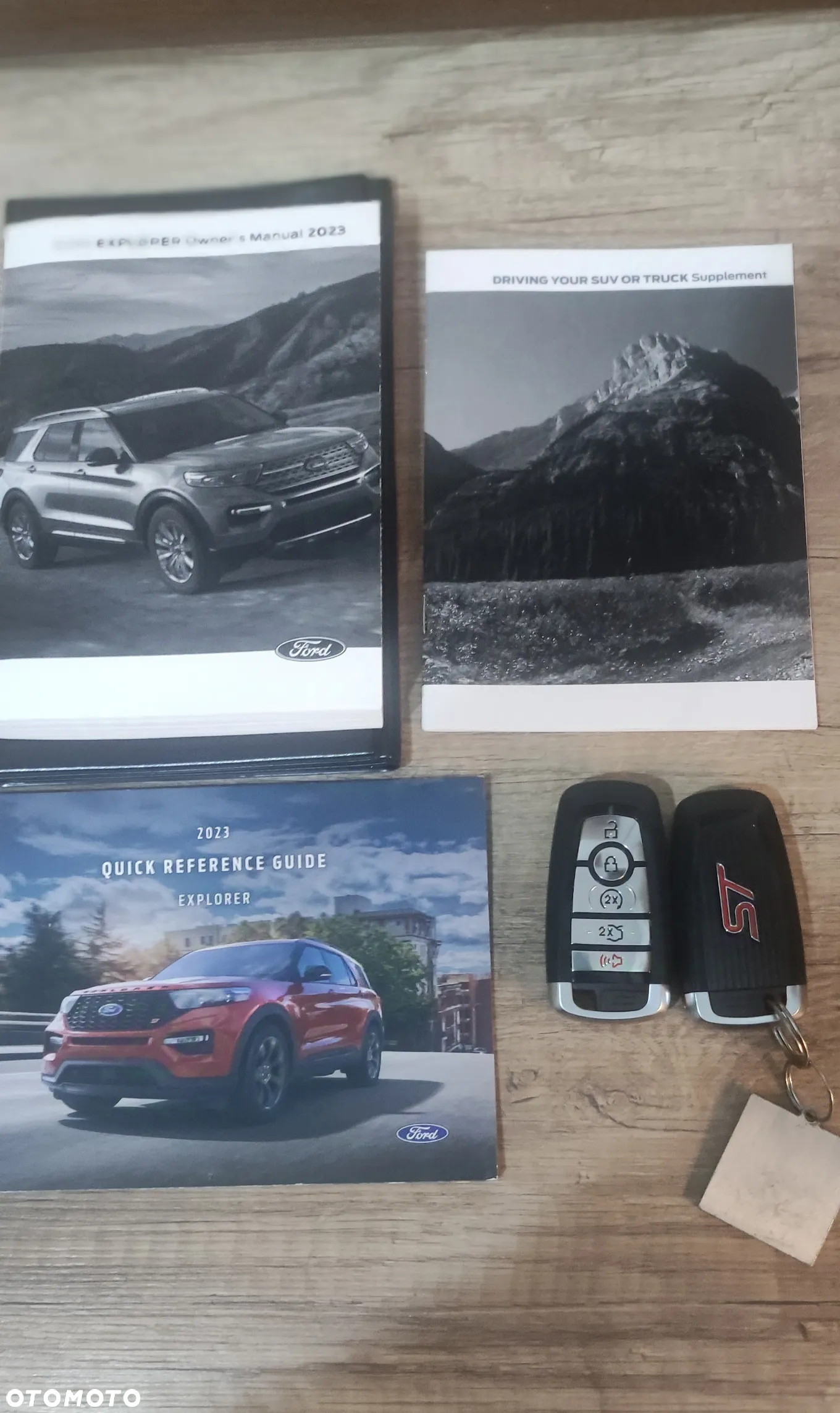 Ford Explorer - 31