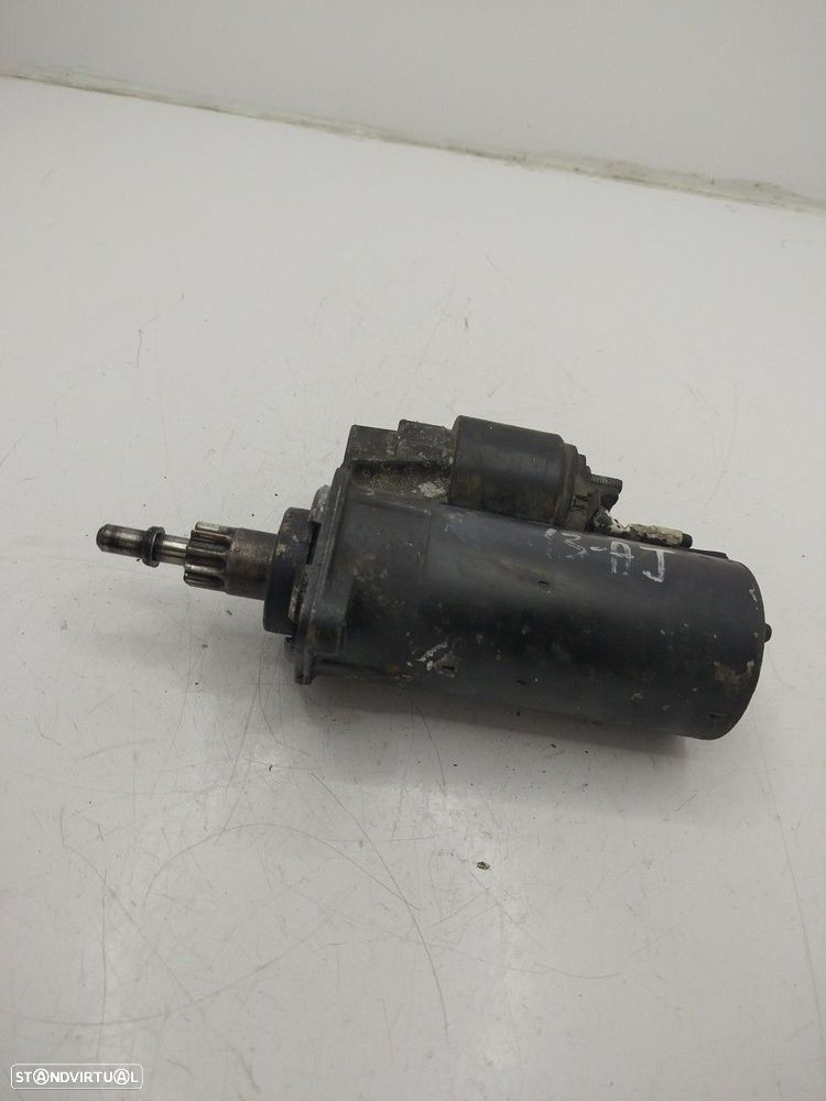 Motor De Arranque Volkswagen Passat Variant (3A5, 35I) - 2