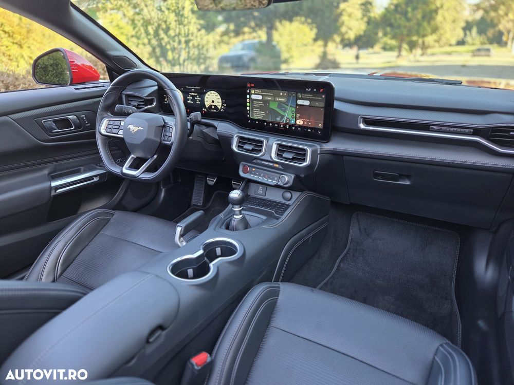 Ford Mustang 5.0 V8 GT - 22