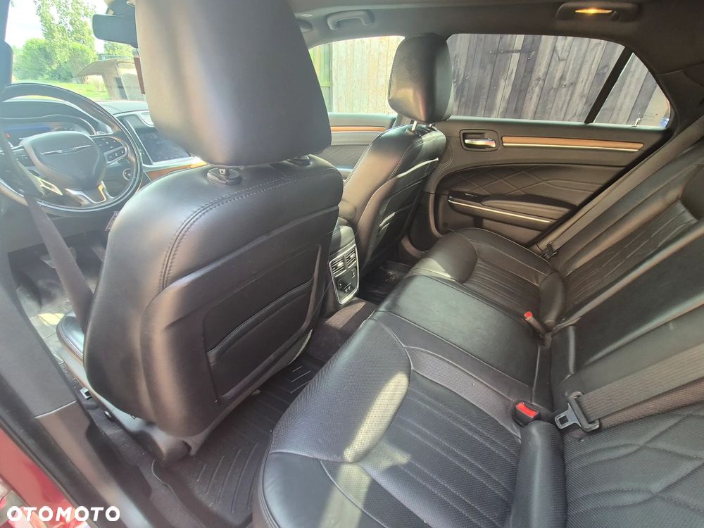 Chrysler 300 - 10