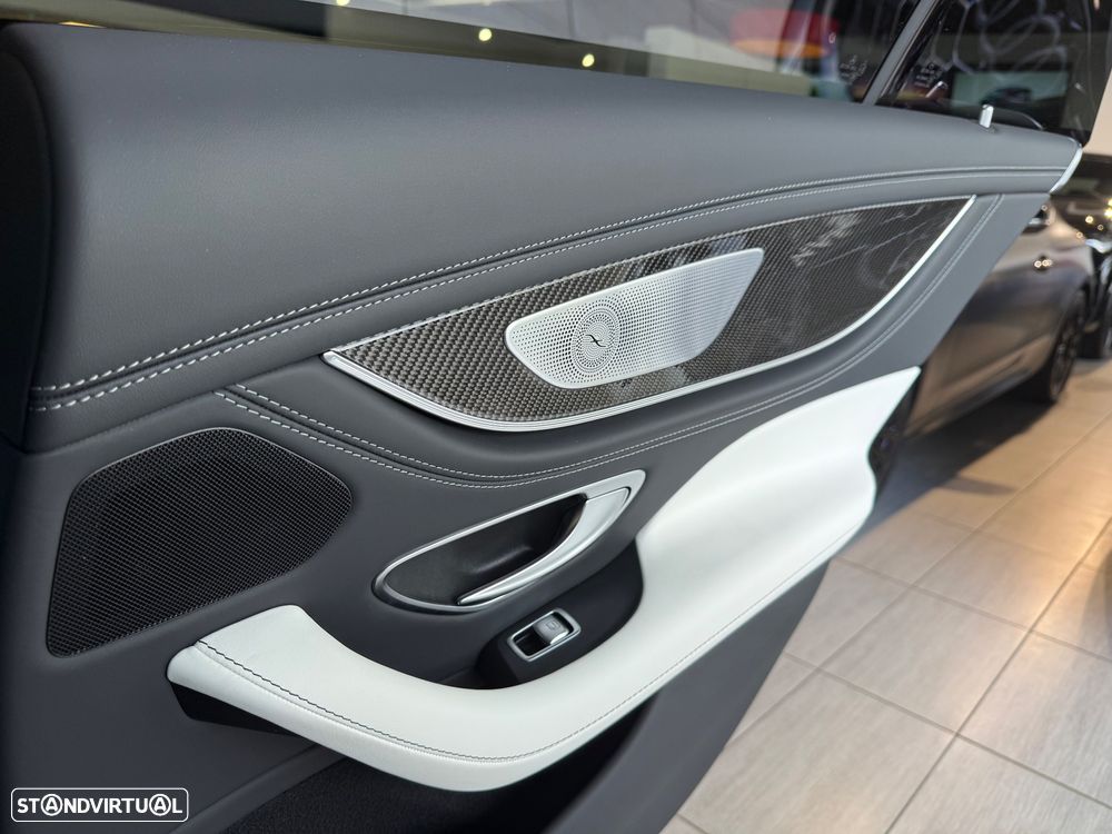 Mercedes-Benz AMG GT - 14