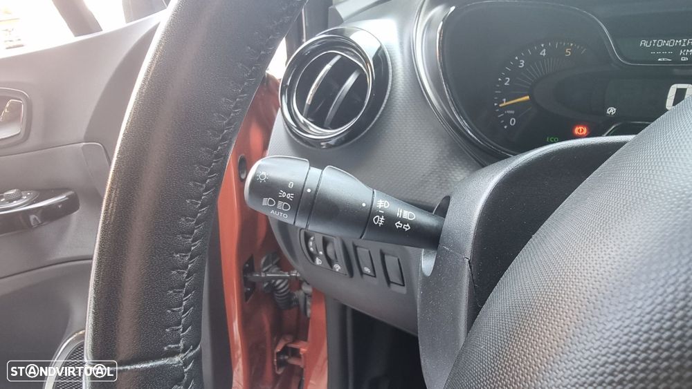 Renault Captur 1.5 dCi Sport - 10