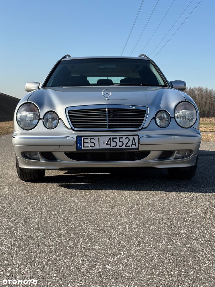 Mercedes-Benz Klasa E - 1