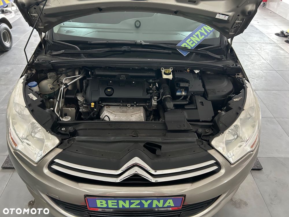Citroën C4 1.4 VTi Attraction - 12