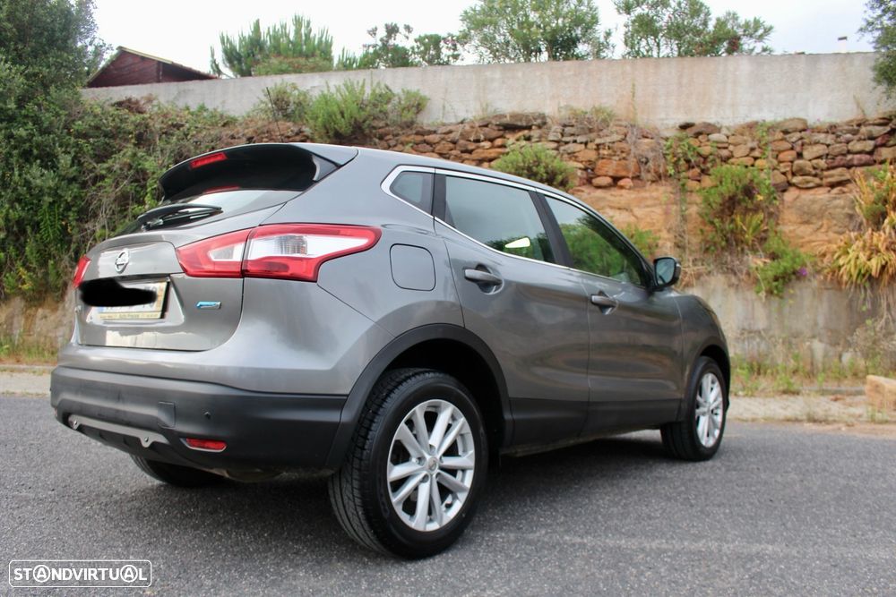 Nissan Qashqai 1.5 dCi Visia - 2
