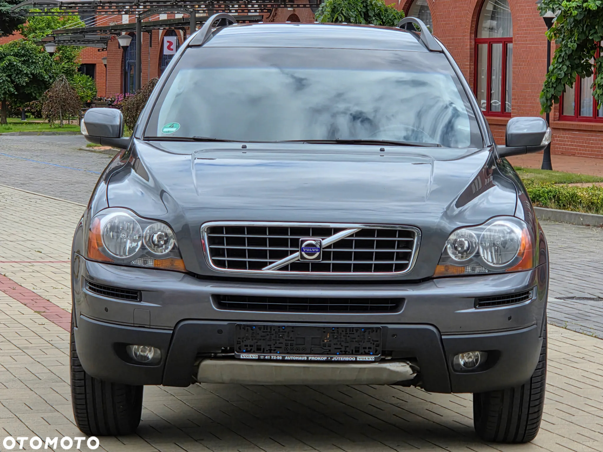 Volvo XC 90 D5 Momentum - 8
