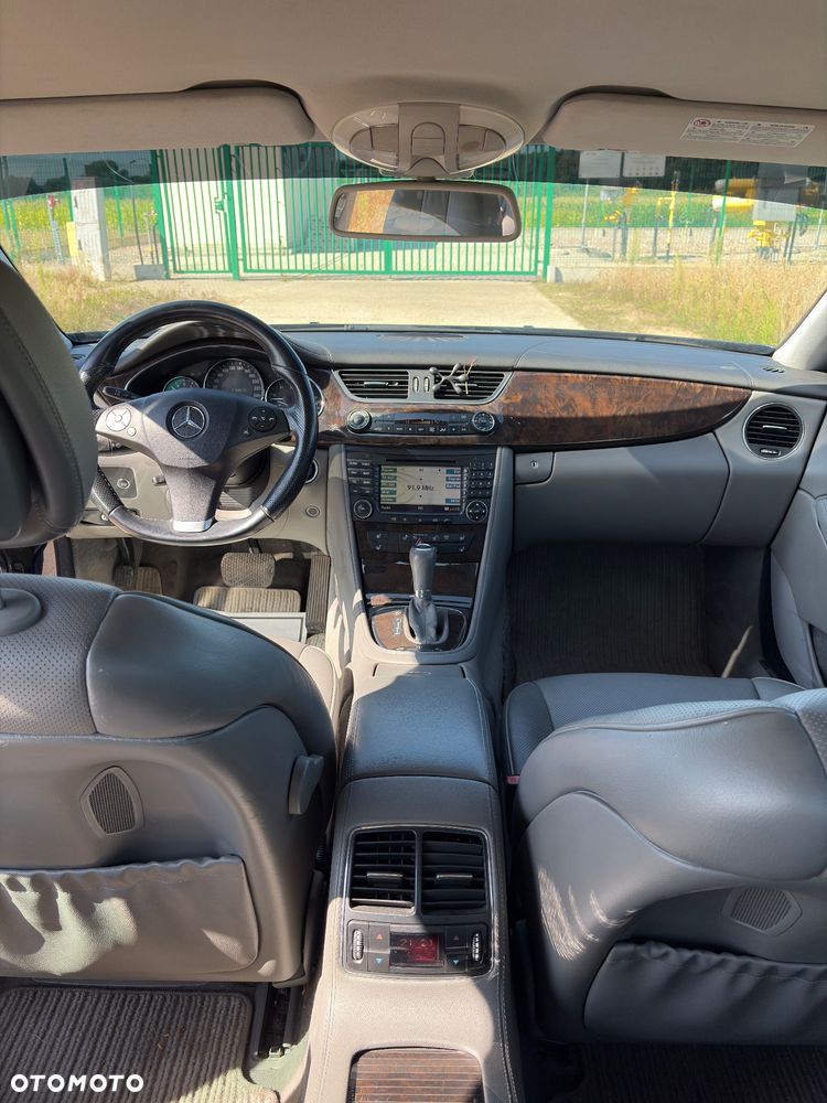 Mercedes-Benz CLS 320 CDI - 10
