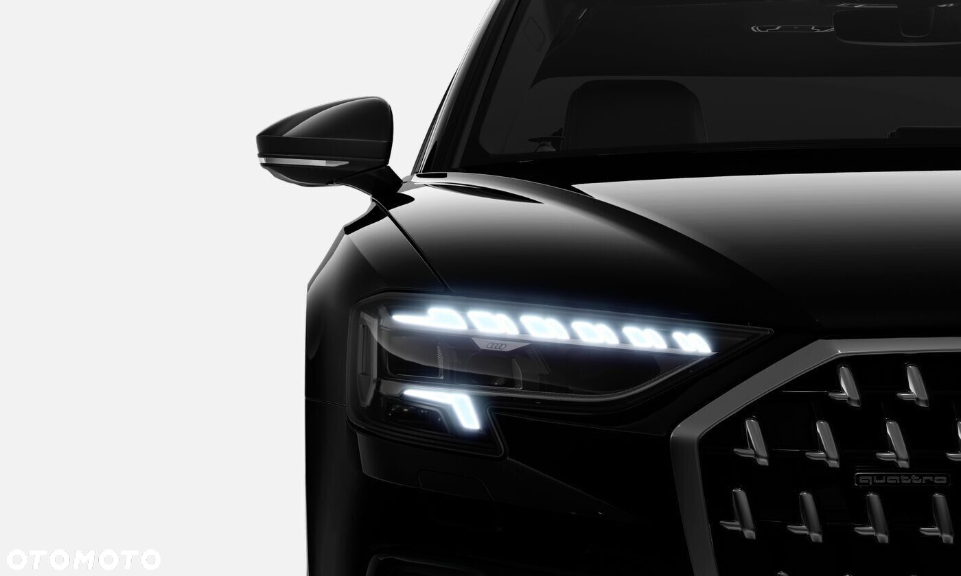 Audi A8 - 12
