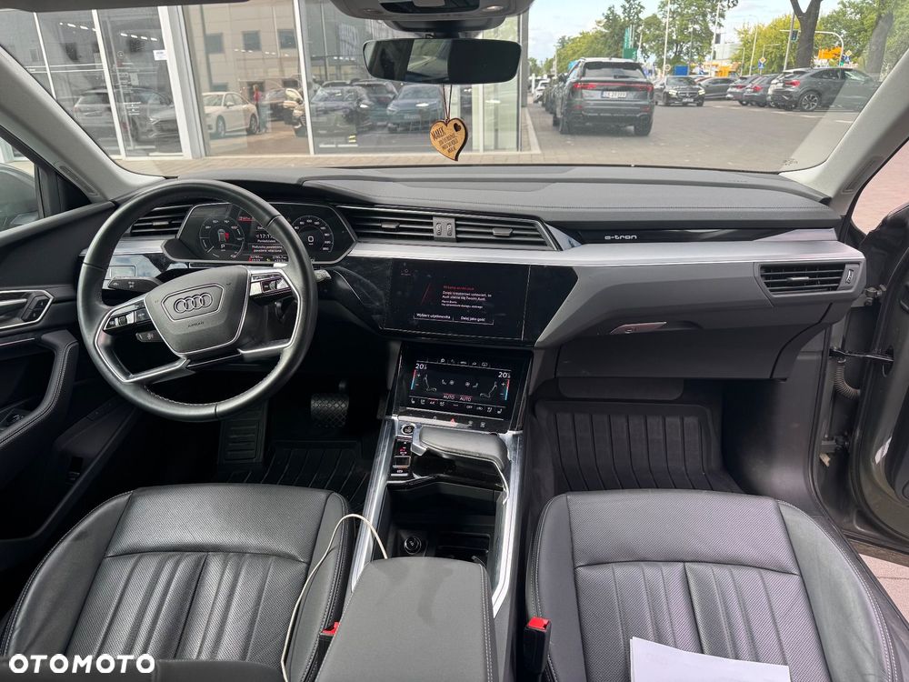 Audi Q8 e-tron 55 114kWh Quattro Advanced - 6