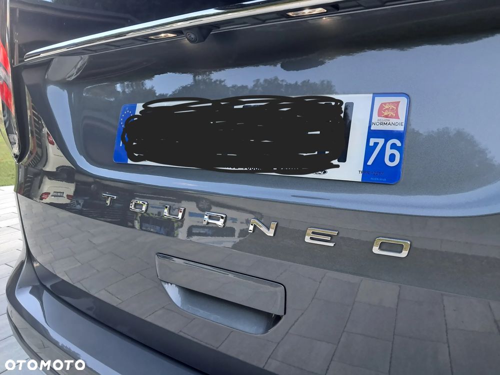 Ford Tourneo Connect Grand - 8