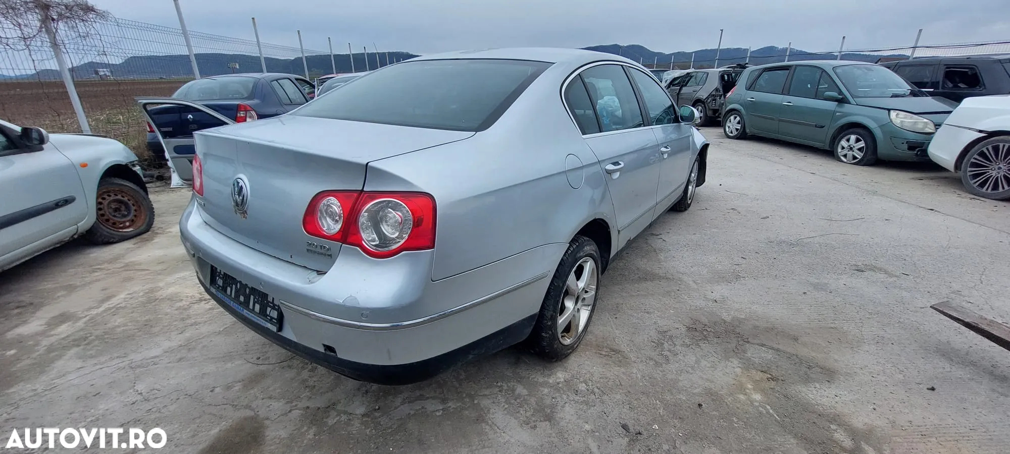 Dezmembrari Volkswagen Passat B6 4X4 BERLINA 2.0 TDi BKP 4MOTION - 6