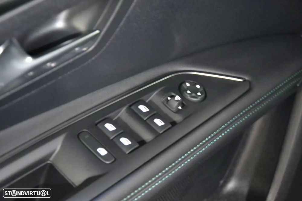Peugeot 3008 1.5 BlueHDi Allure Pack EAT8 - 39