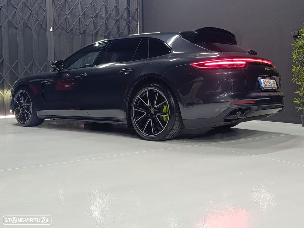 Porsche Panamera Sport Turismo - 9