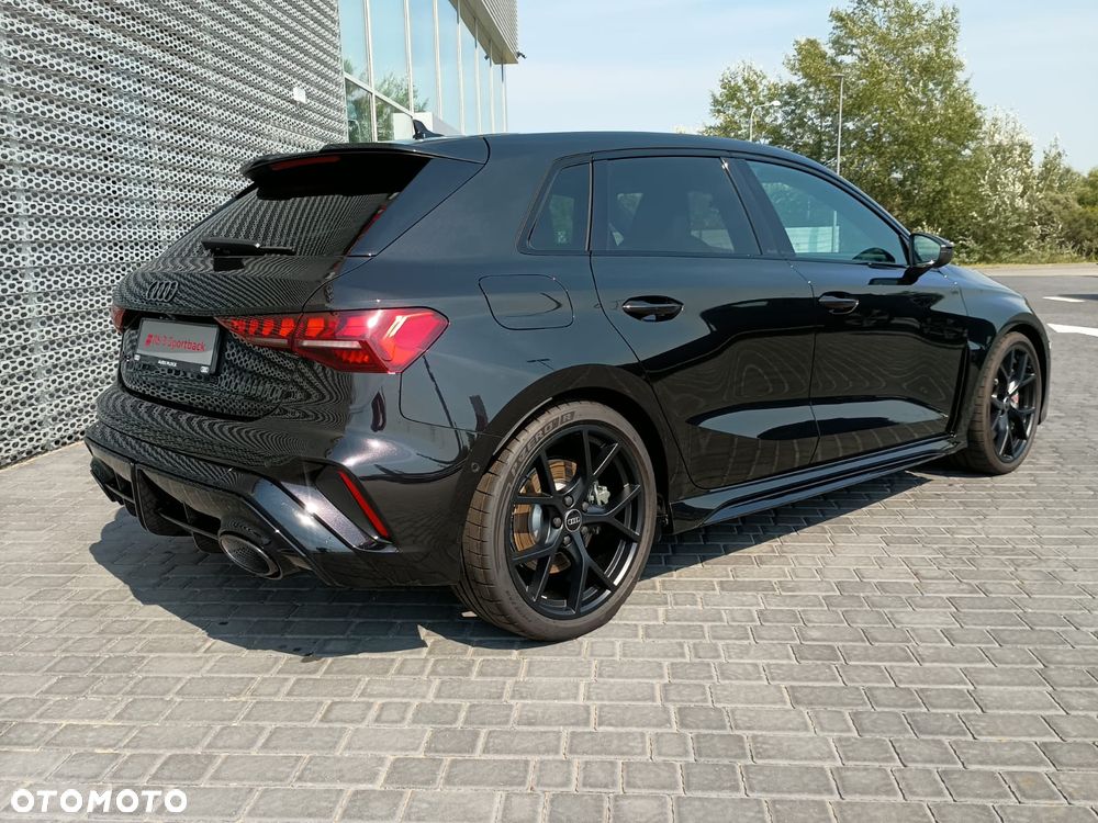 Audi RS3 Sportback TFSI Quattro S tronic - 5
