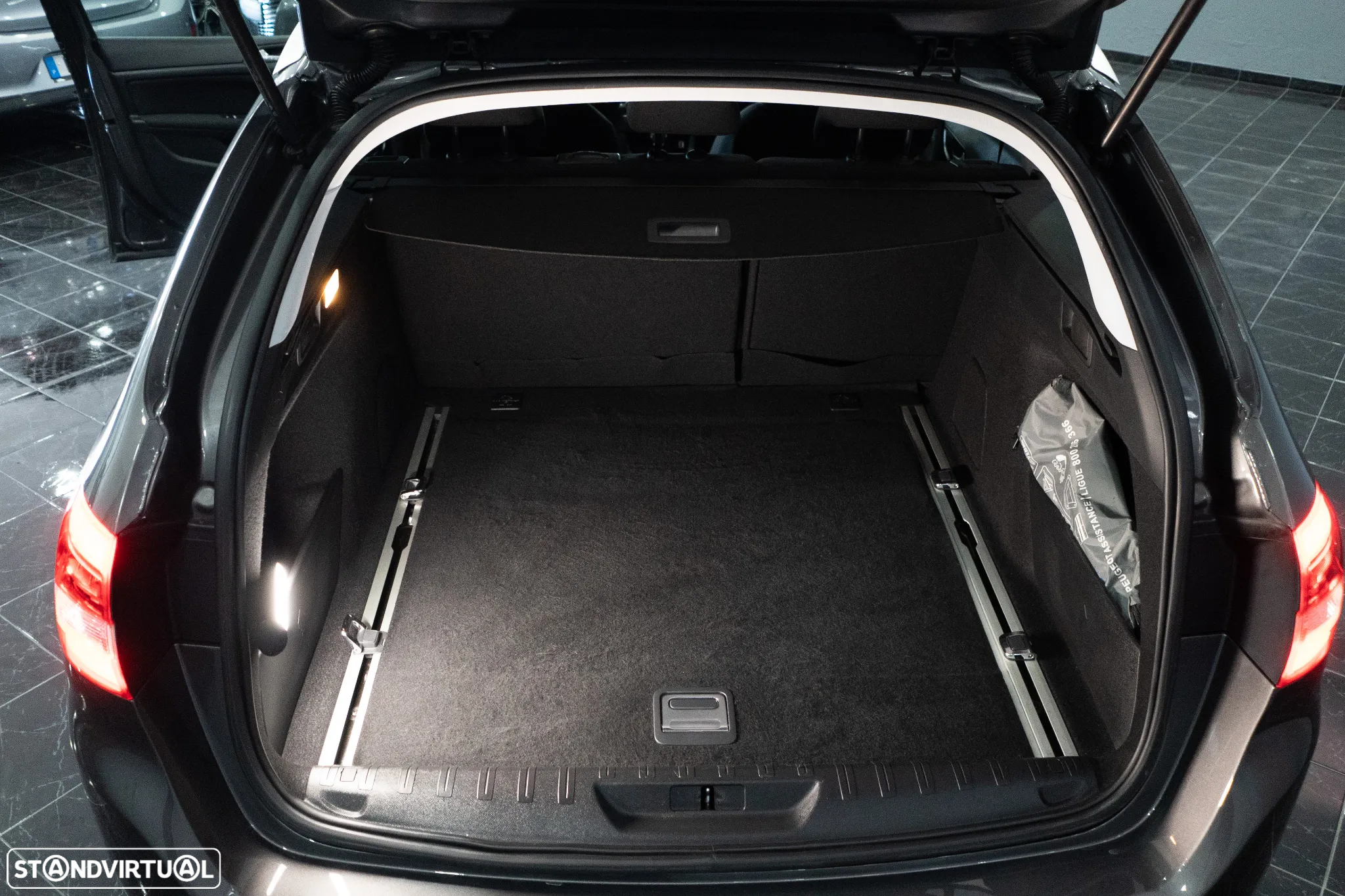 Peugeot 308 SW 1.5 BlueHDi Active Pack - 19