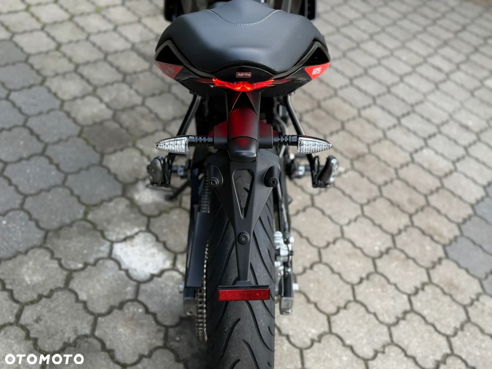 Aprilia Tuono - 20
