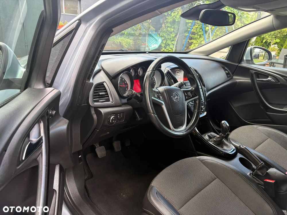 Opel Astra 1.4 Turbo Cosmo - 8