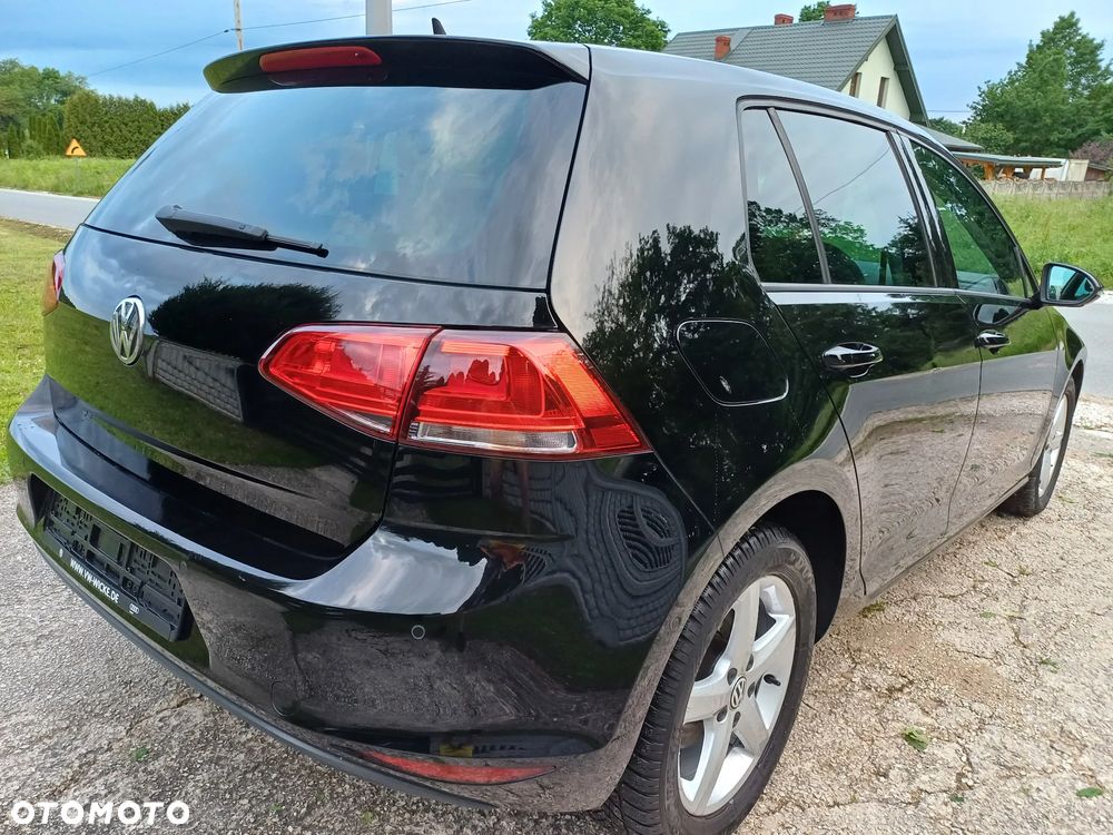 Volkswagen Golf - 4