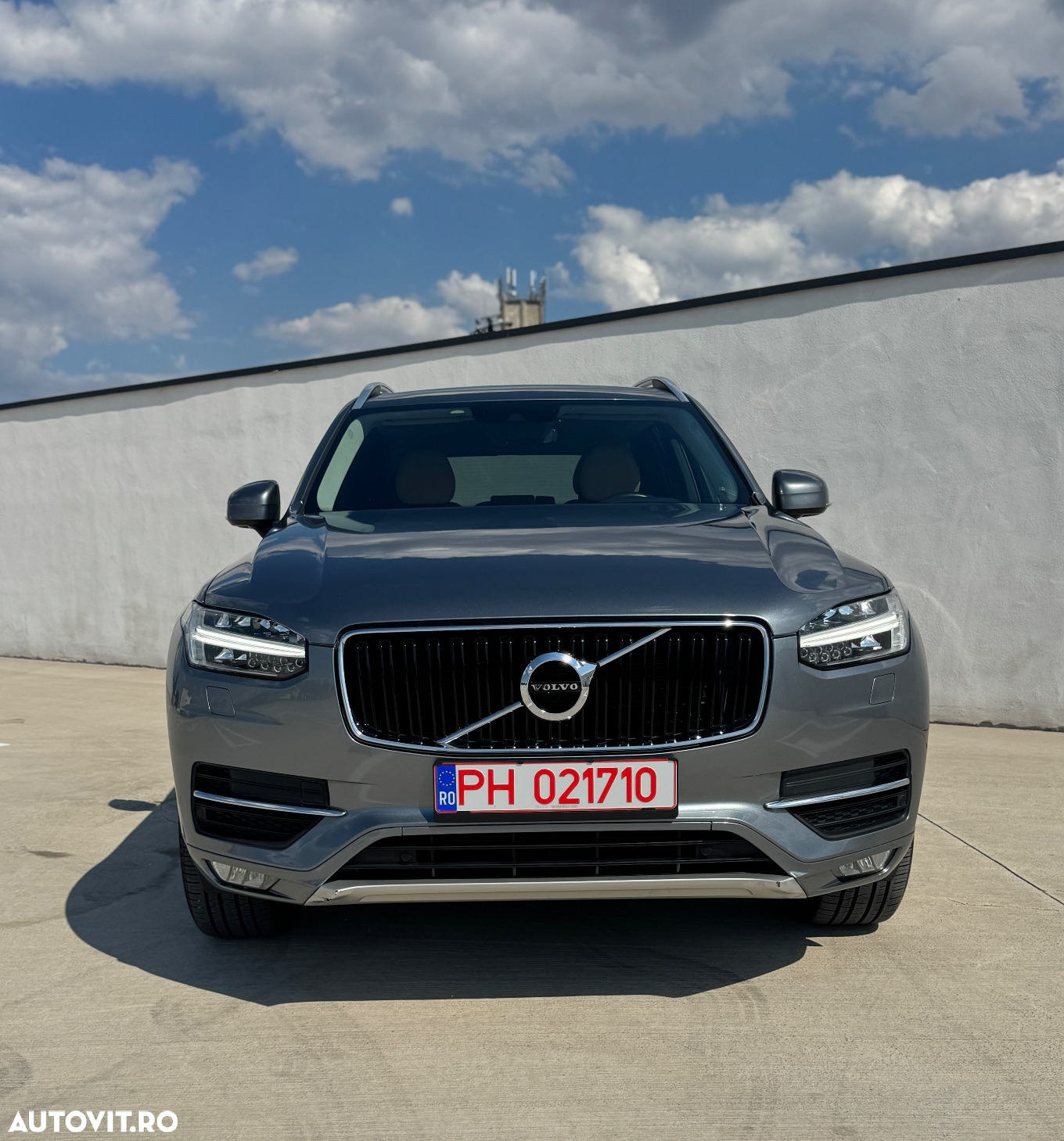 Volvo XC 90 D5 AWD Momentum - 3