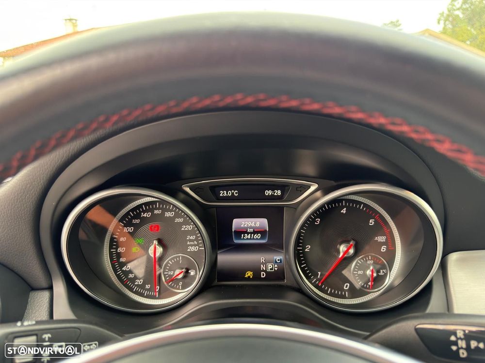 Mercedes-Benz CLA 180 d 7G-DCT AMG Line - 26