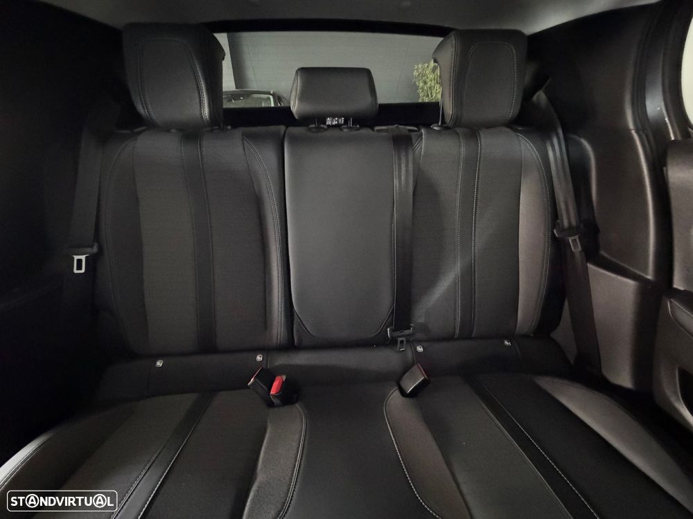 Peugeot 208 1.2 PureTech Allure Pack - 28