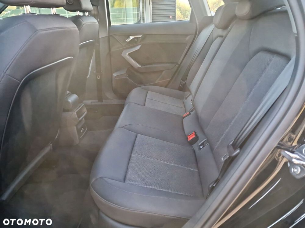 Audi A3 Sportback - 12