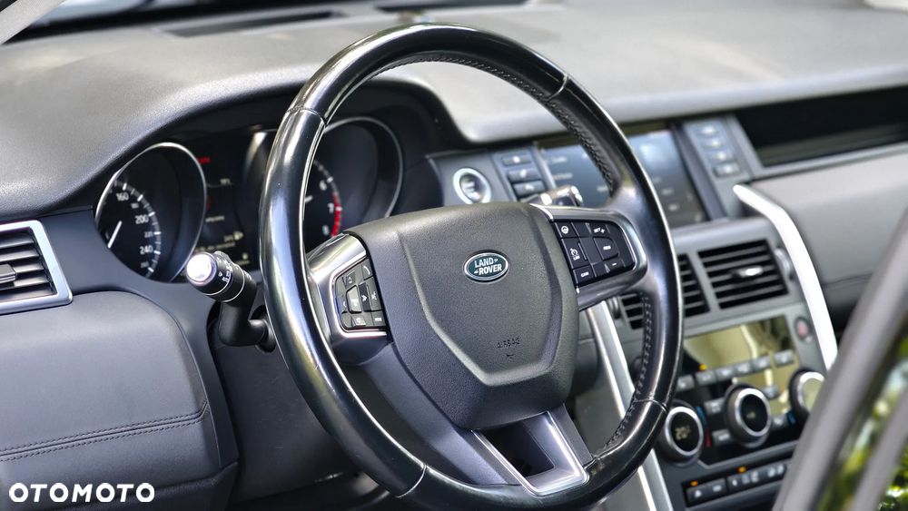 Land Rover Discovery Sport - 22