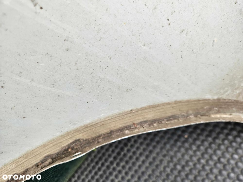 Błotnik Prawy Przod Przedni Srebrny Nadkole LY7W Audi A6 C6 Przed Lift - 33