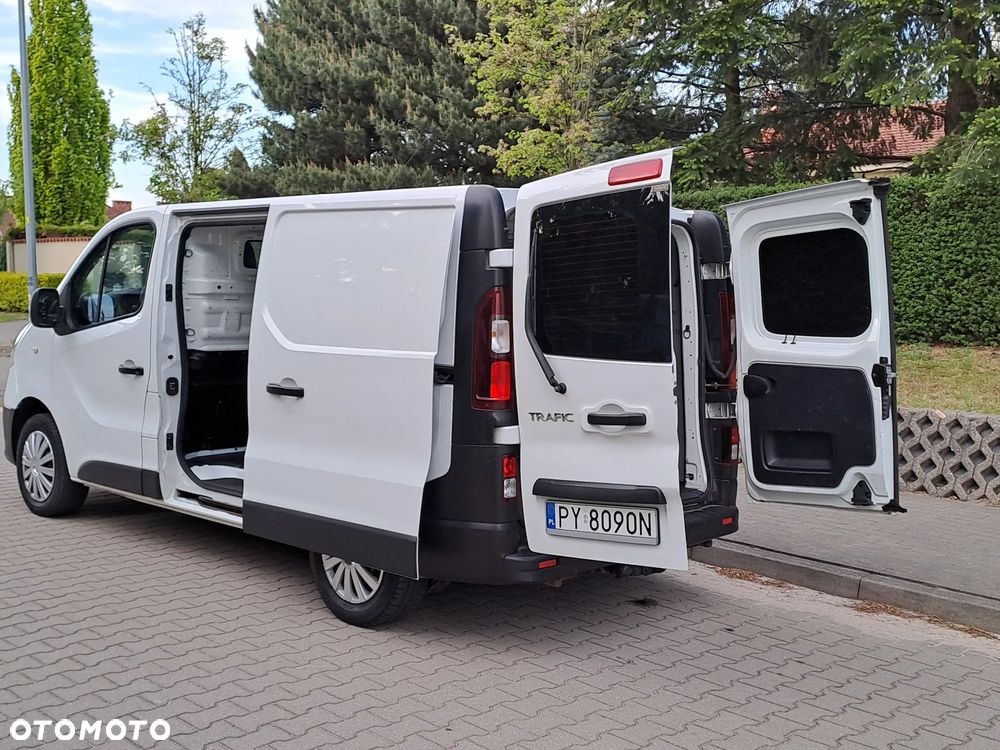 Renault Trafic - 18