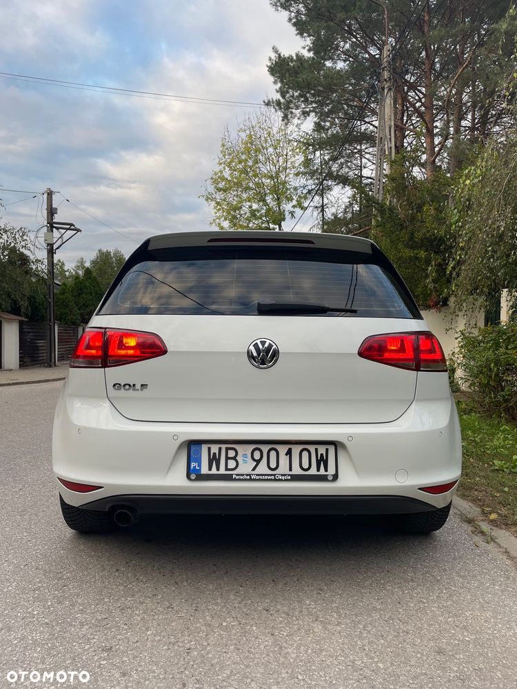 Volkswagen Golf 1.6 TDI BlueMotion Comfortline - 10