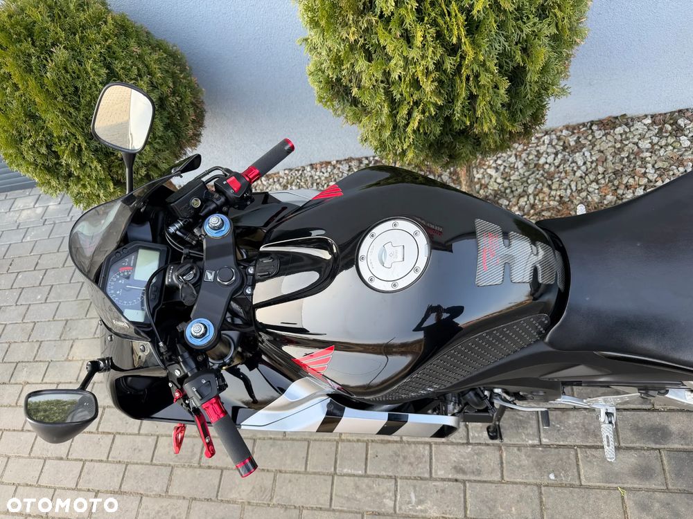 Honda CBR - 41