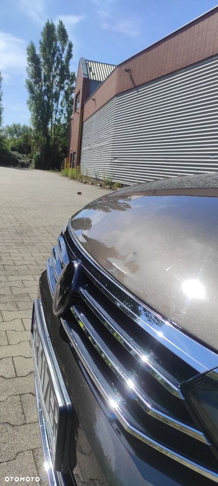 Volkswagen Passat - 22
