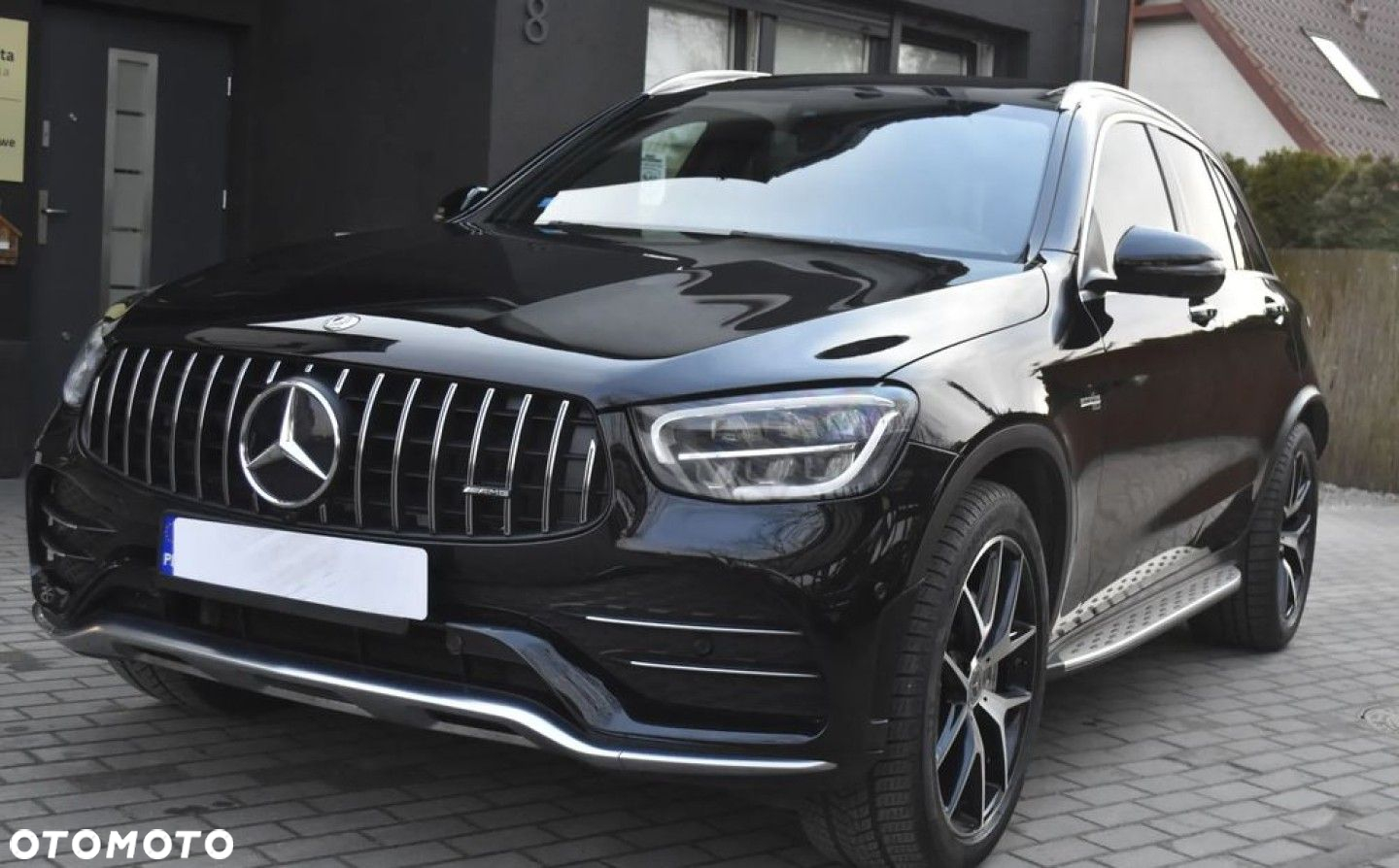 Mercedes-Benz GLC - 34