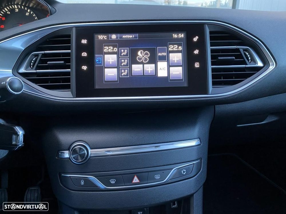 Peugeot 308 SW 1.6 BlueHDi Style - 11