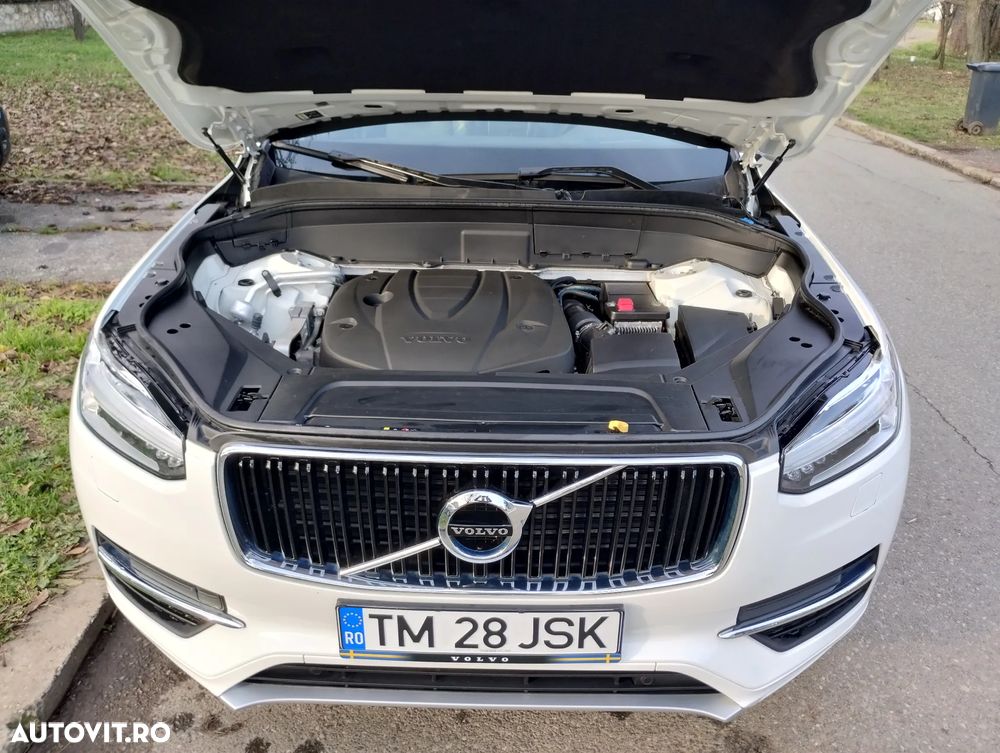 Volvo XC 90 B5 D AWD Geartronic Momentum - 8