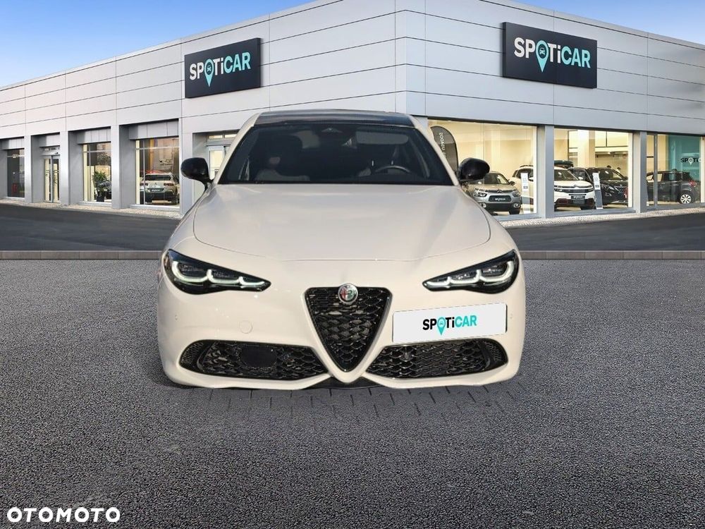 Alfa Romeo Giulia 2.0 Turbo 16V AT8-Q4 Ti - 2