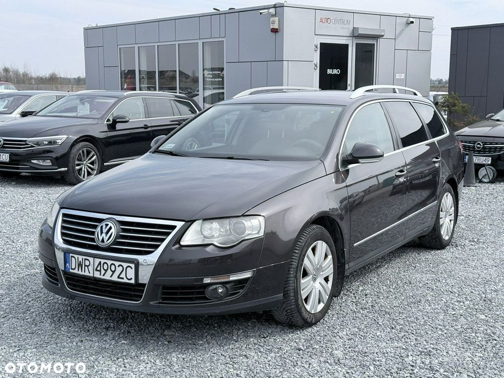 Volkswagen Passat Variant 1.8 TSI Highline - 1