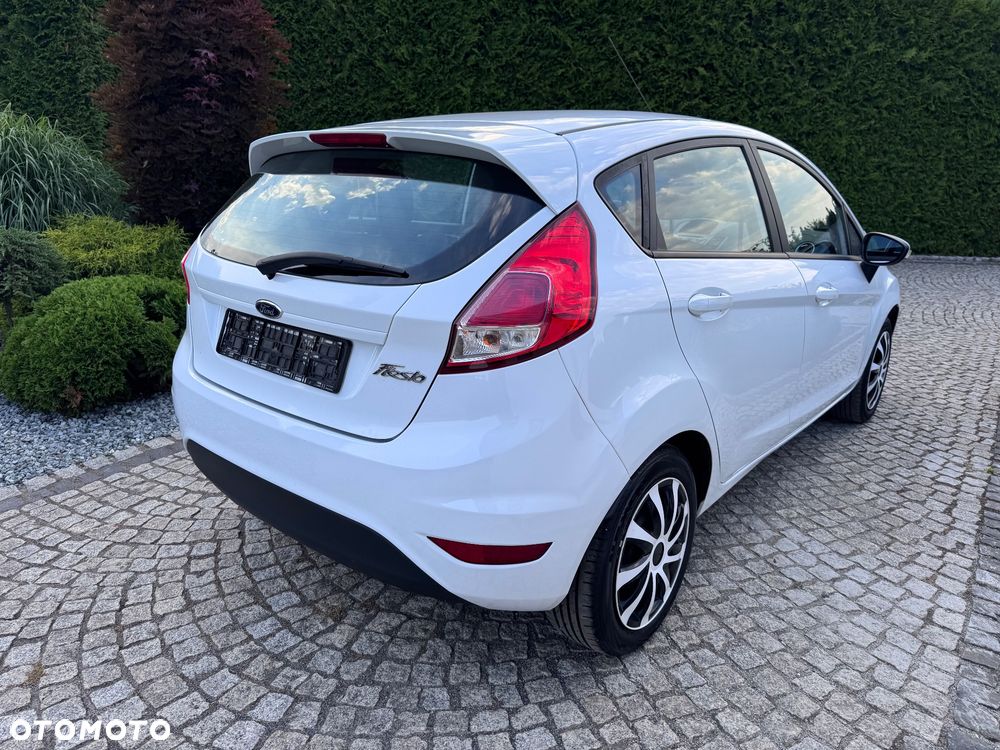 Ford Fiesta - 16