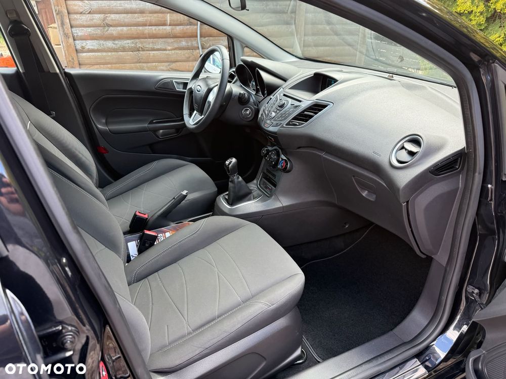 Ford Fiesta 1.25 Champions Edition - 18