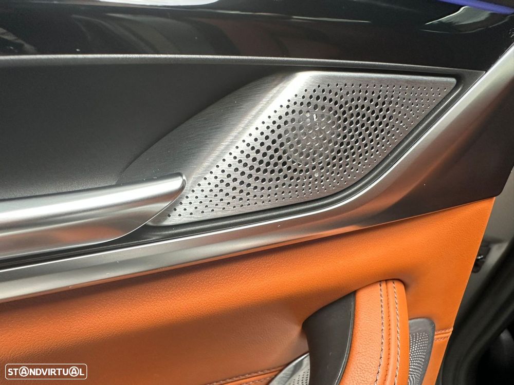 BMW M5 Competition - 33