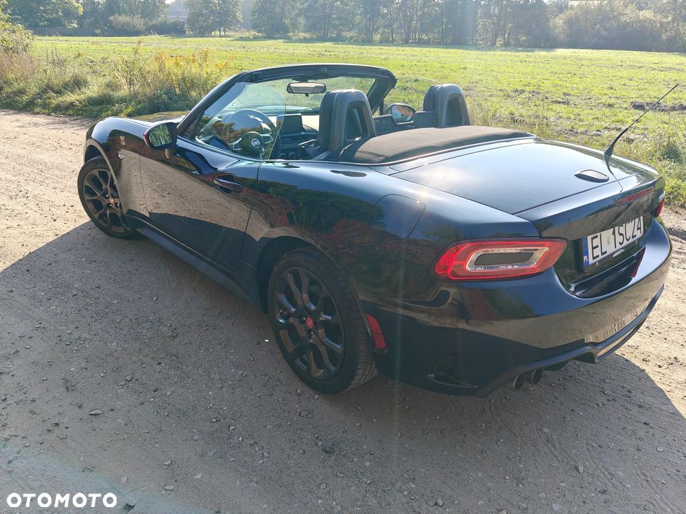 Fiat 124 Spider - 10